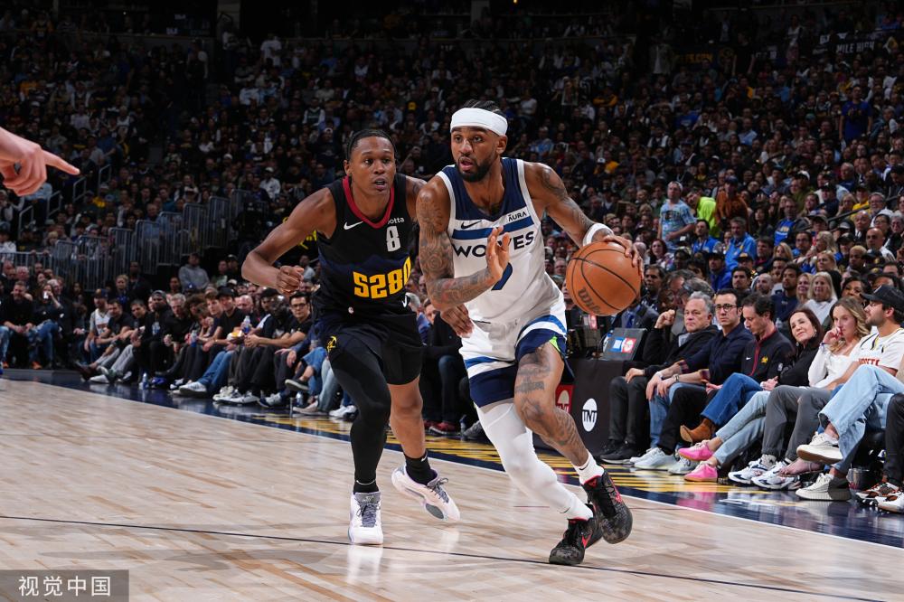 中国女篮同 中国女篮同