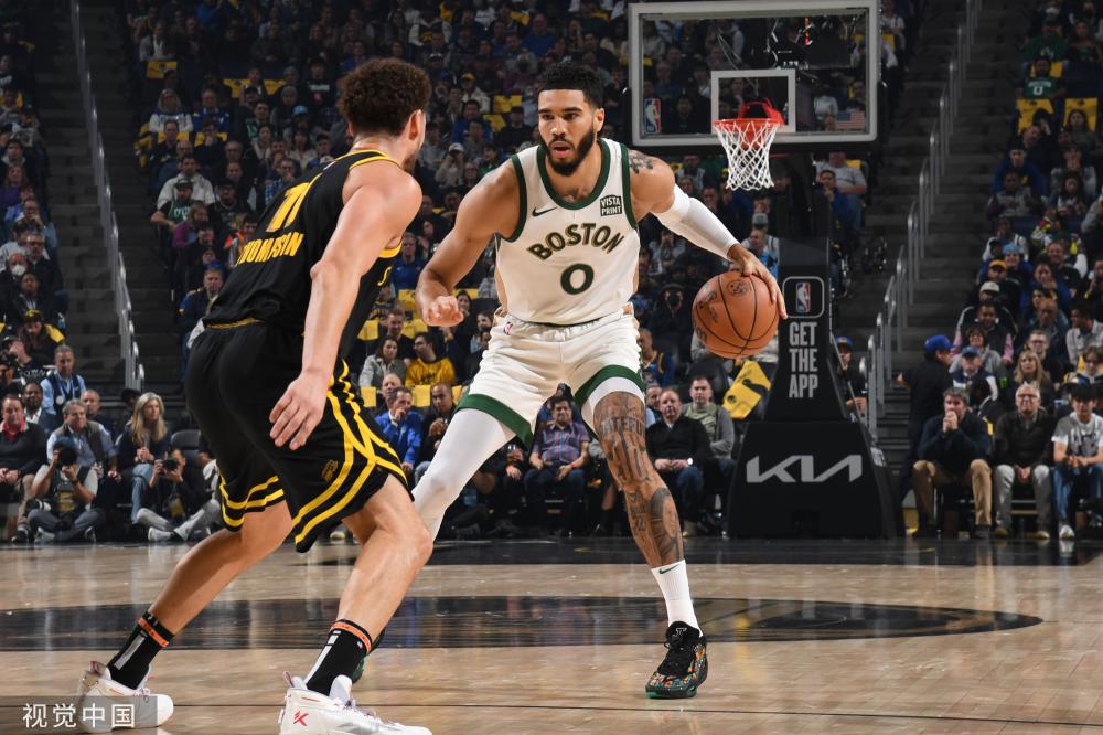 中场球员保 中场球员保