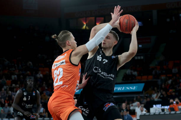 的两条路 的两条路